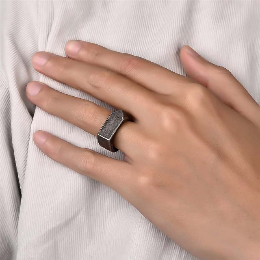 Anillos Hombre Plateado Envejecido Plano Sello Flecha