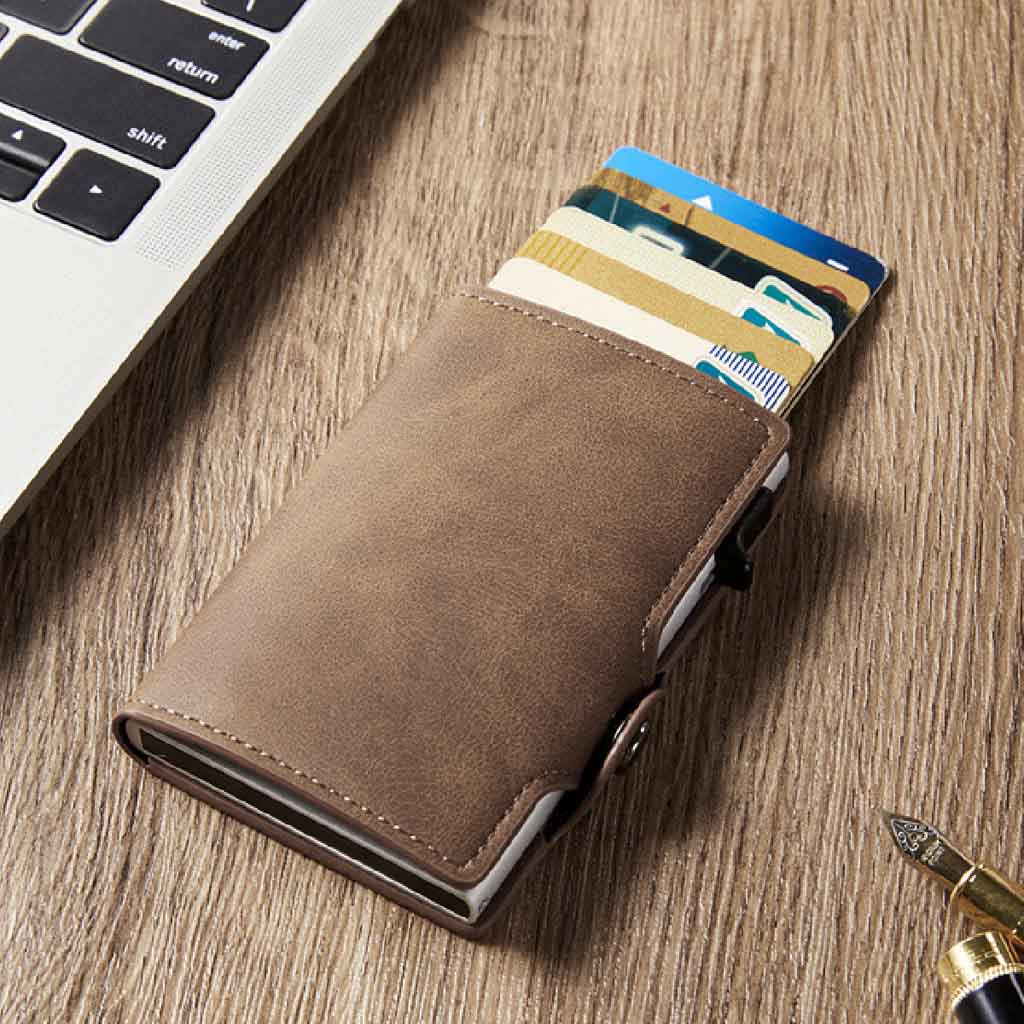 Tarjetero Billetera RIFD de Cuero Marrón con Broche