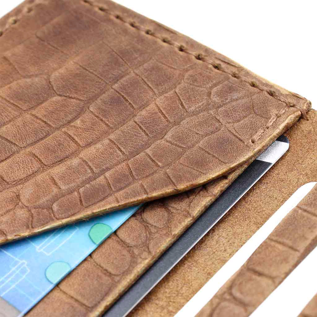 Tarjetero de Cuero Café Tipo Solapa Hombre Mujer