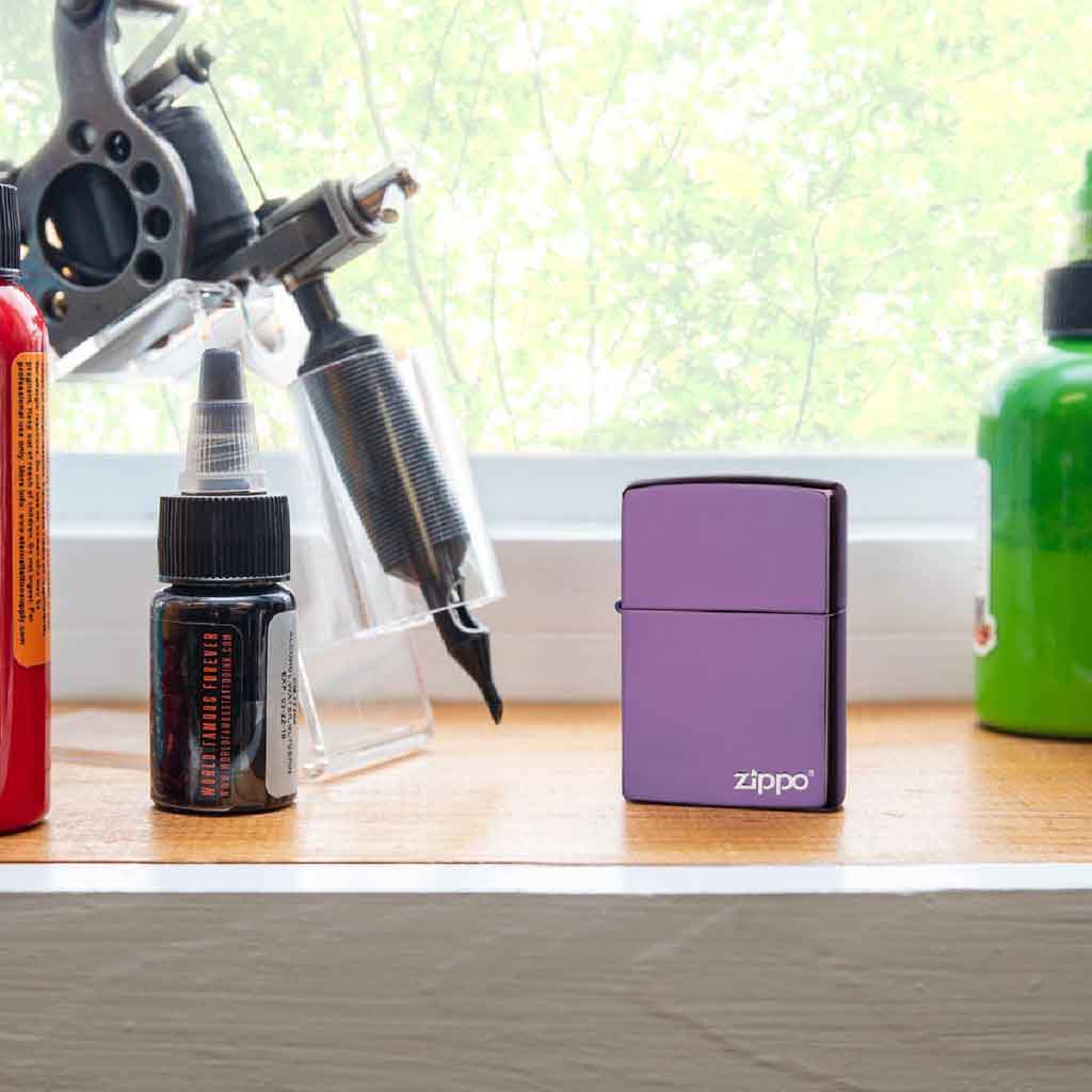 Encendedor Zippo Lighter Classic High Polish Purple Morado