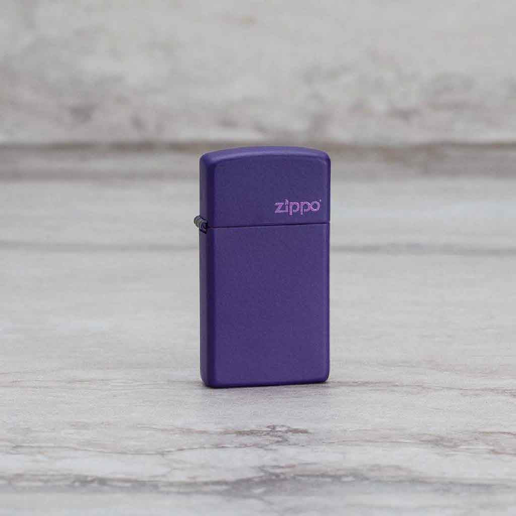 Encendedor Zippo Lighter Slim Purple Matte Logo Morado