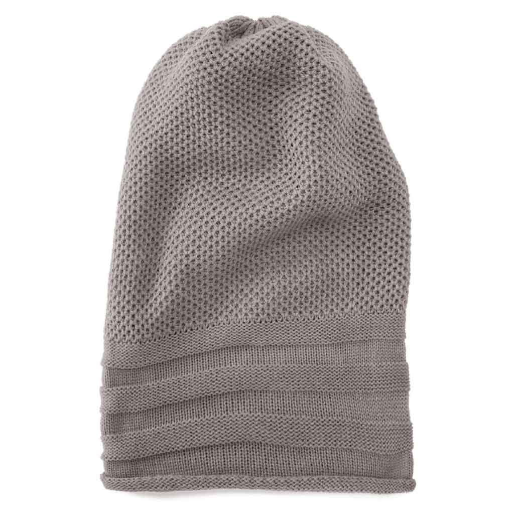 Gorro Diseño con Relieve Color Gris