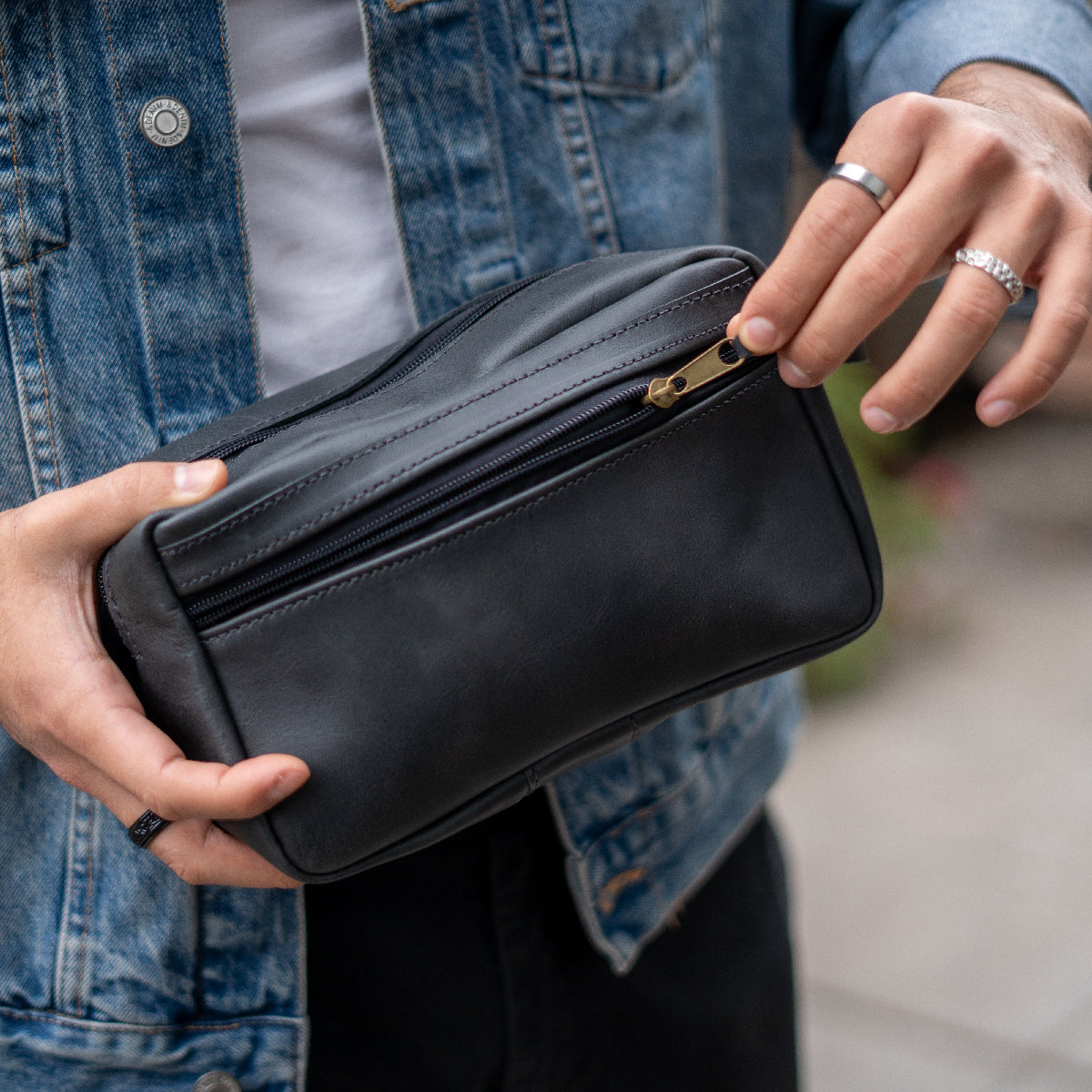 Pack Neceser de Viaje + Billetera Hombre Cuero Negro