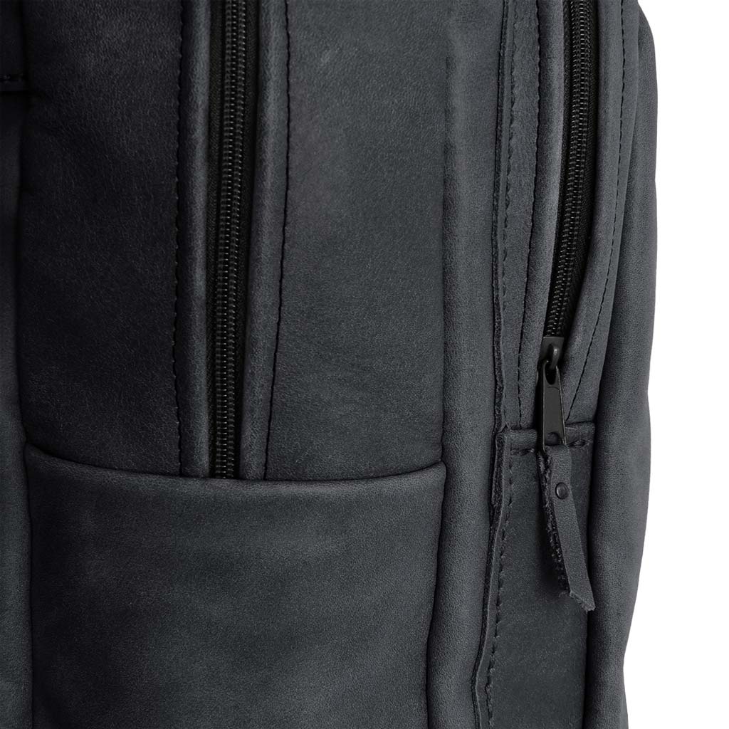 Mochila de Cuero Natural Negro Bolsillo Grande Frontal