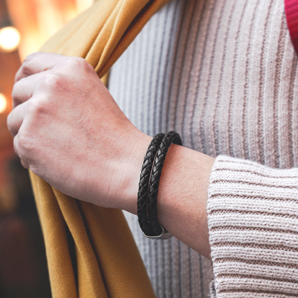 Pack Pulsera de cuero negro doble y pulsera con piedra volcánica Buda