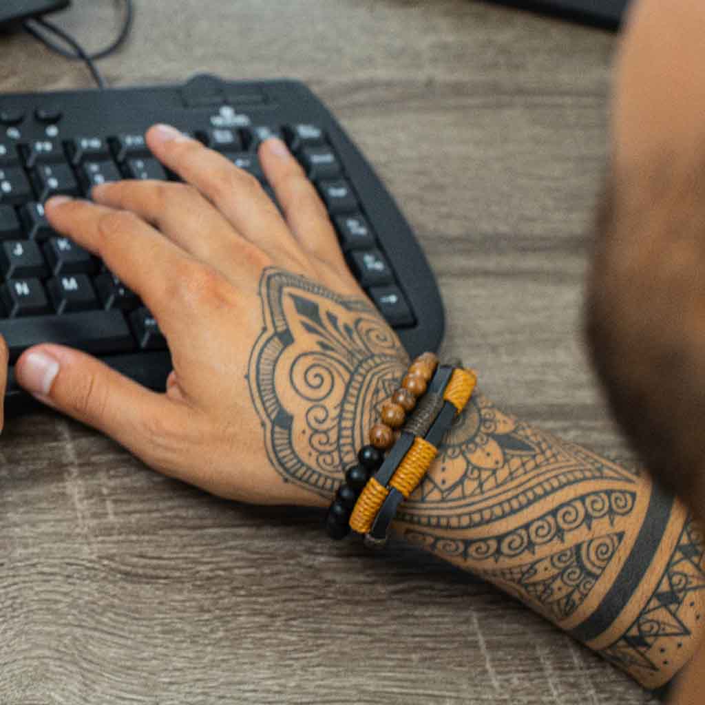 Pulsera de Piedras Naturales Madera Onix