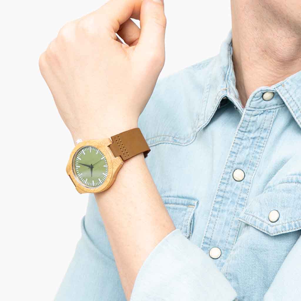 Reloj De Madera Y Correa De Cuero Ajustable Hombre