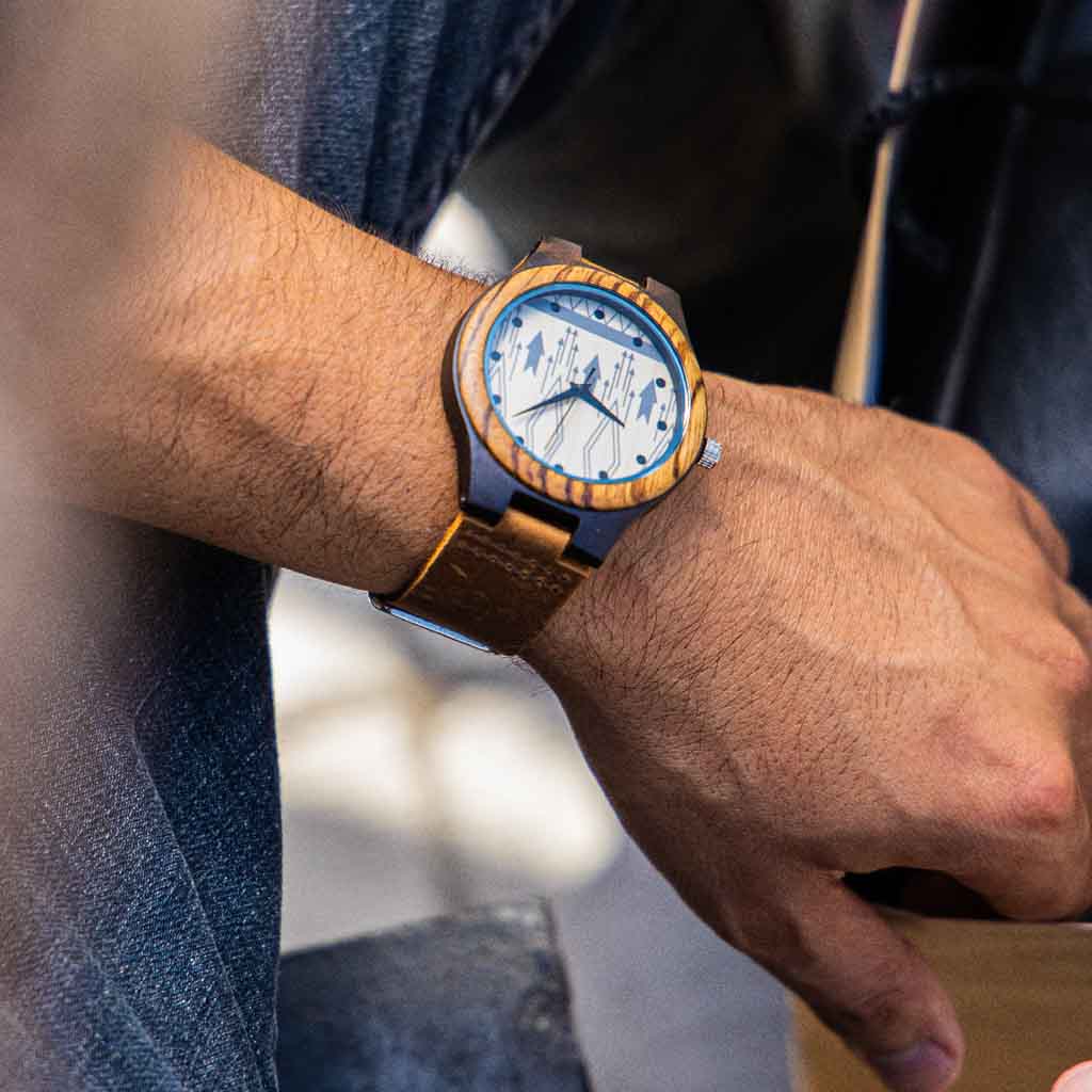 Reloj Madera Correa Cuero Marrón Flechas