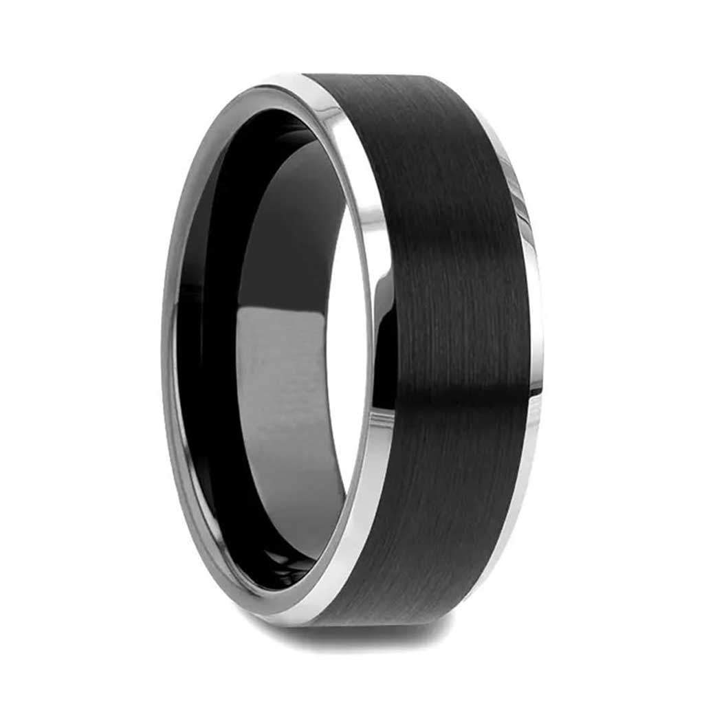Anillo de Acero Biselado Negro con Bordes Plateados