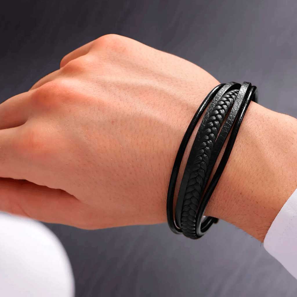 Pulsera 5 Líneas de Cuero Negro diferentes Estilos con Broche