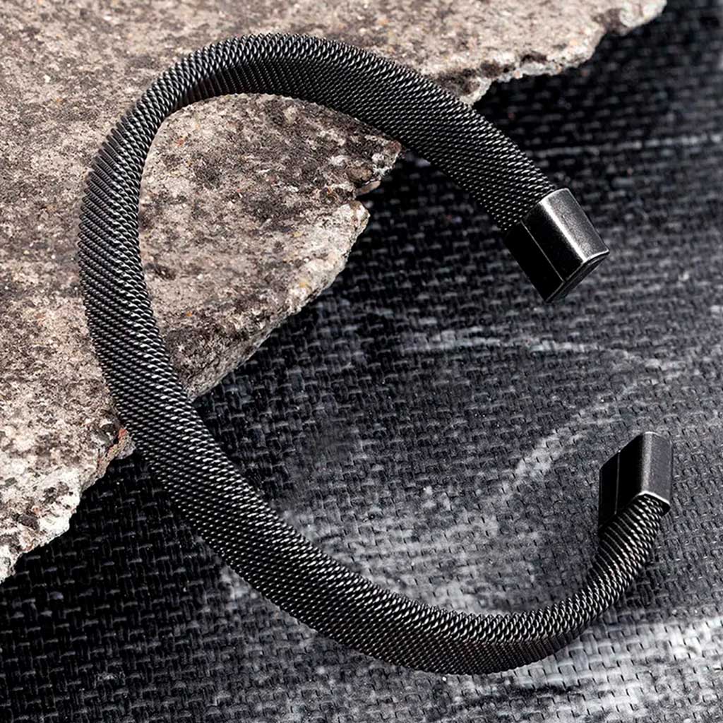 Pulsera Brazalete de Acero Entretejido Plateado