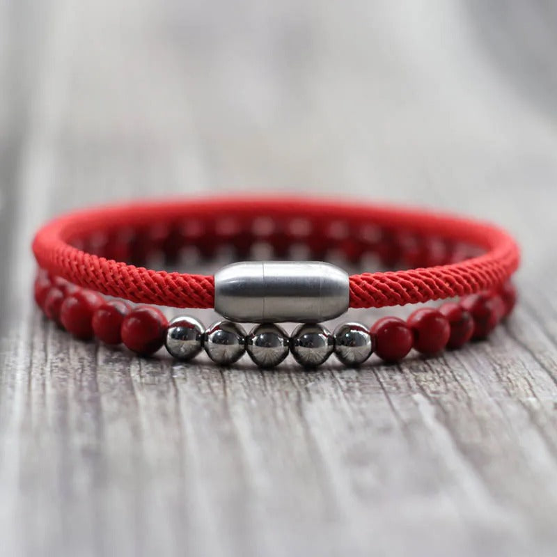 Pulsera magnética de hilo rojo y piedra de la suerte