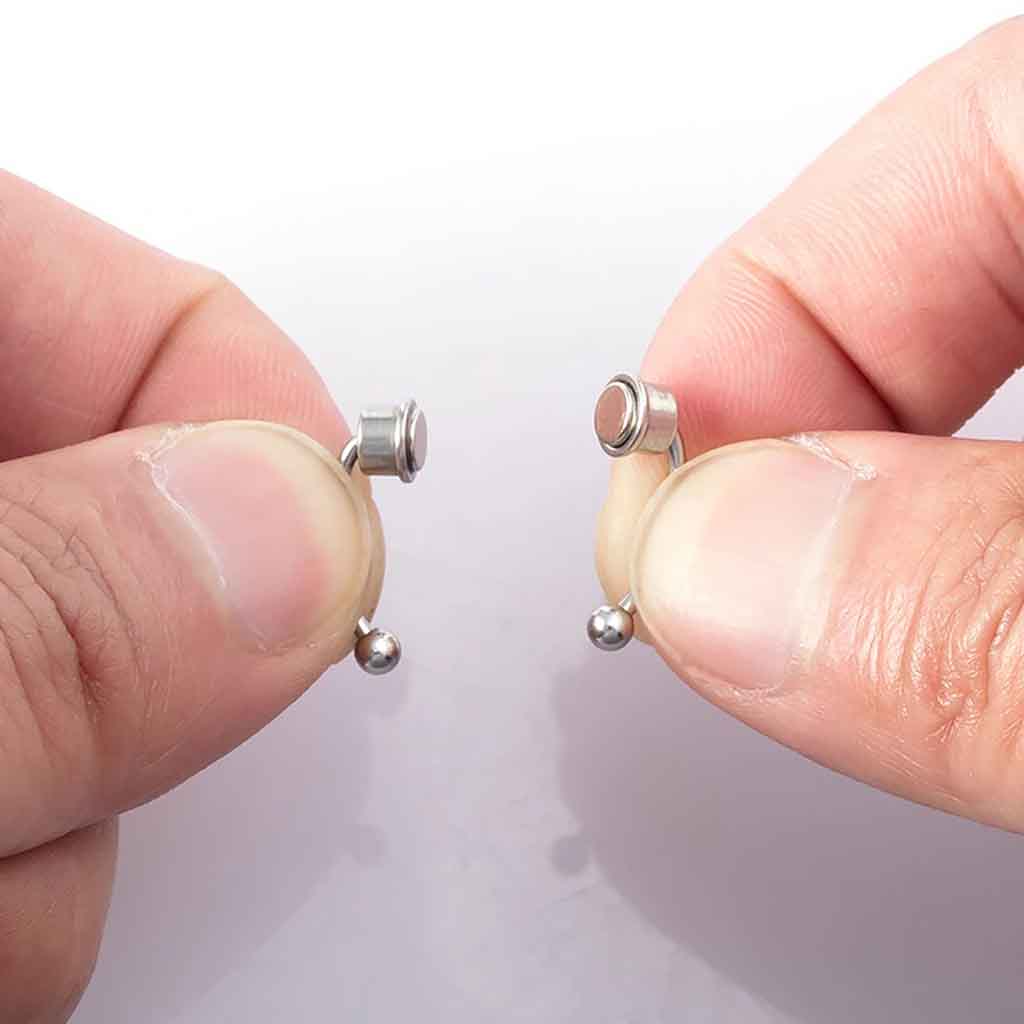 Piercing Falso Magnético para Nariz Plateado