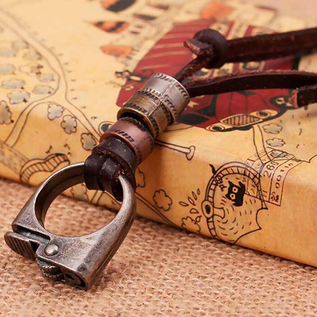 Collar de Cuero Colgantes Dije color Plata Anillo Encendedor