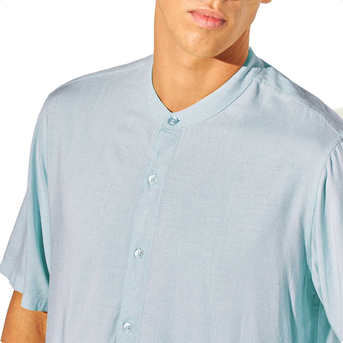 Camisa de Hombre en Lino Manga Corta Mao Celeste