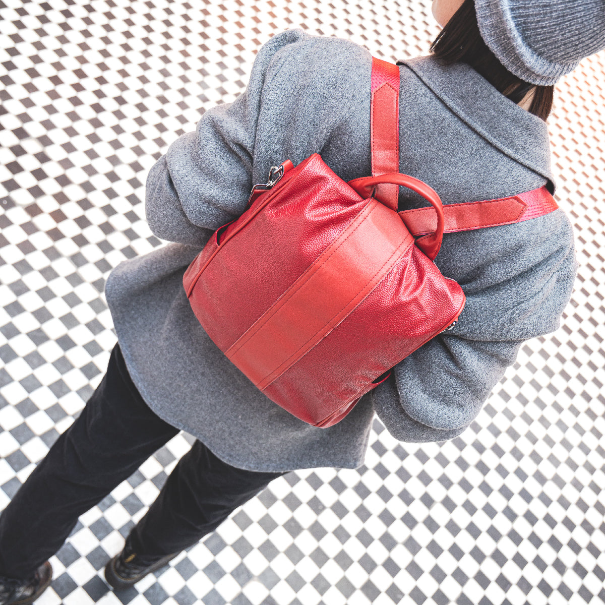 Mochila Cartera Mujer Antirrobo Cuero Rojo