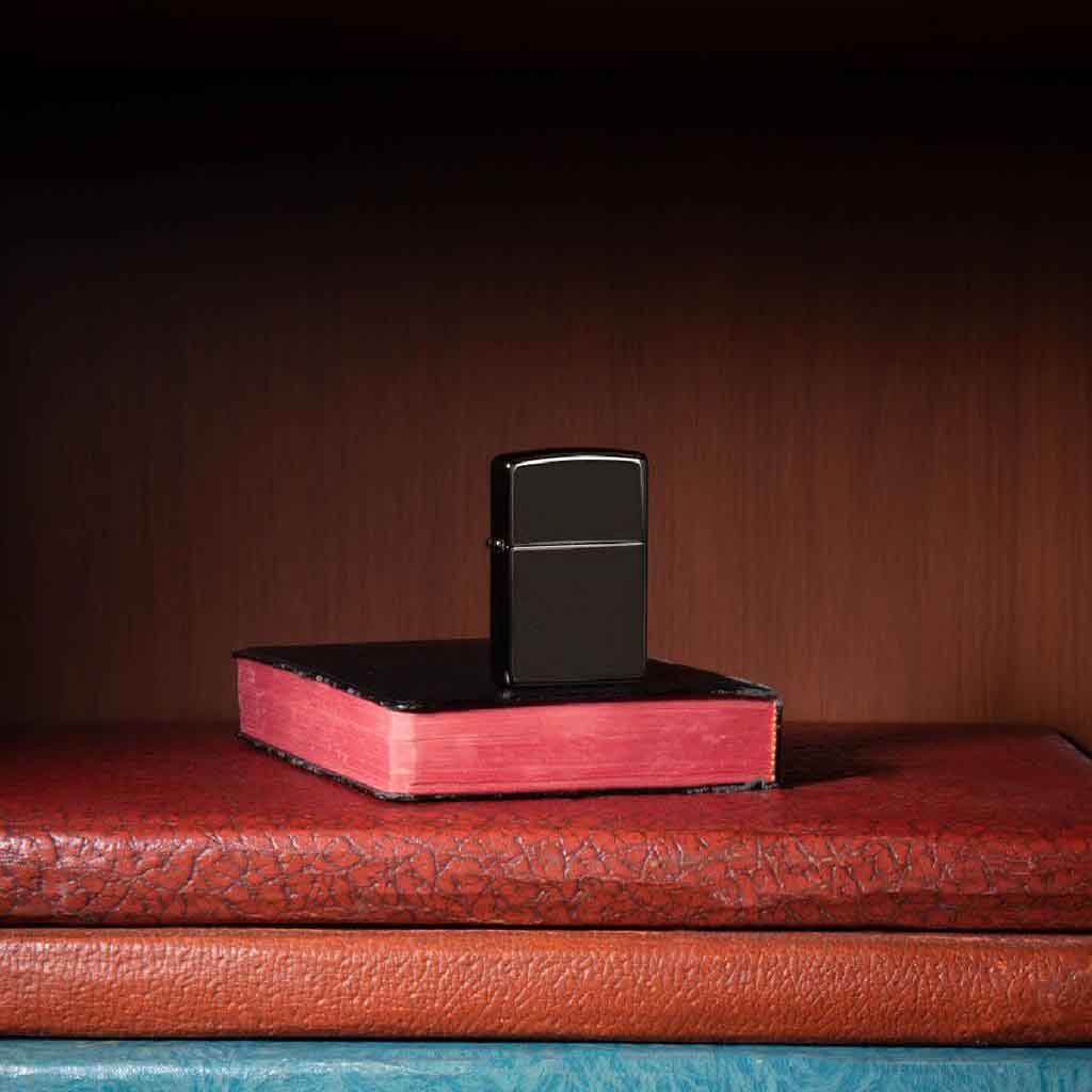 Encendedor Zippo Lighter Classic High Polish Ebony Negro