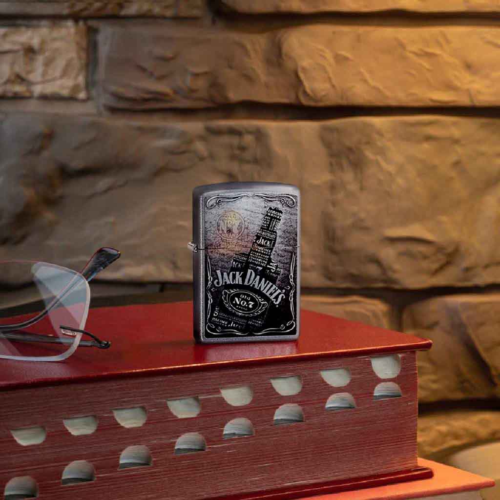 Encendedor Zippo Lighter Jack Daniel’s Bottle Plata