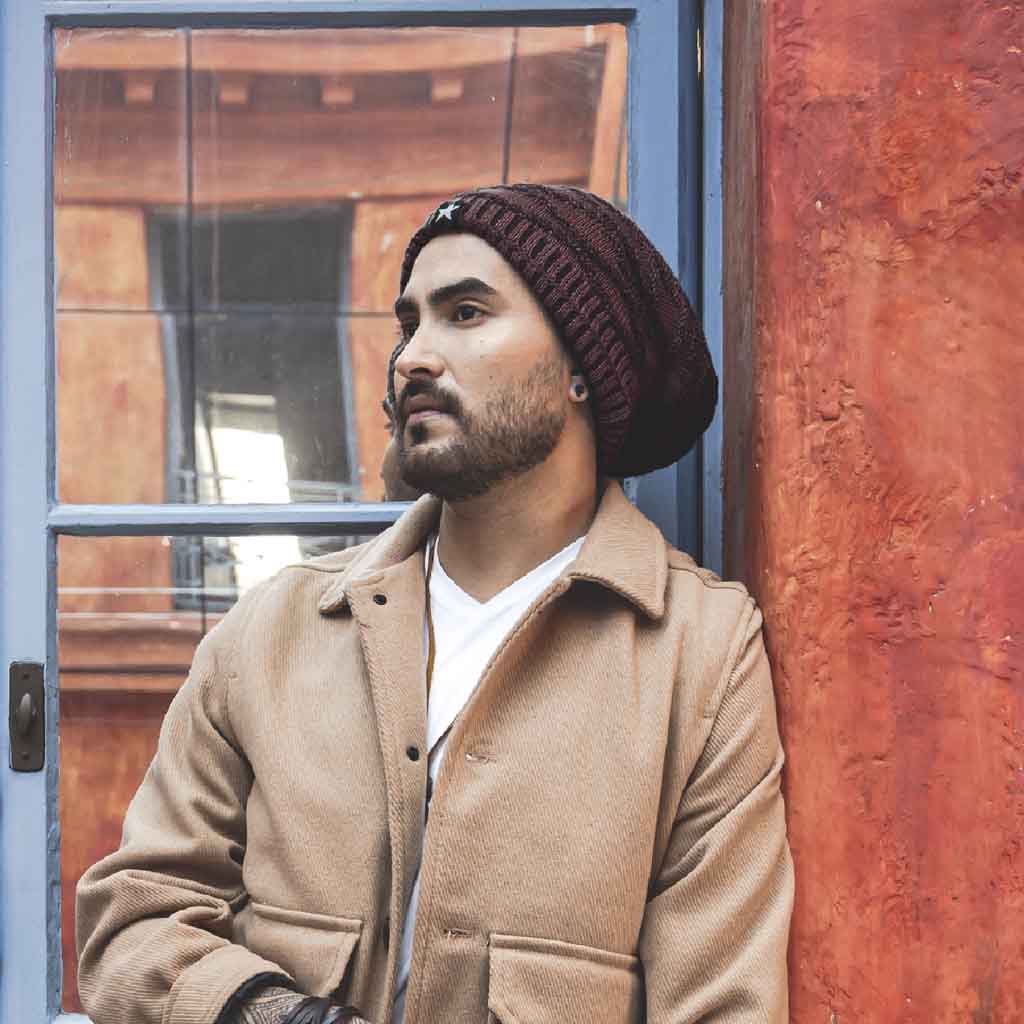 Gorro Tejido en Lana de Relieve con Forro de Polar Burdeo