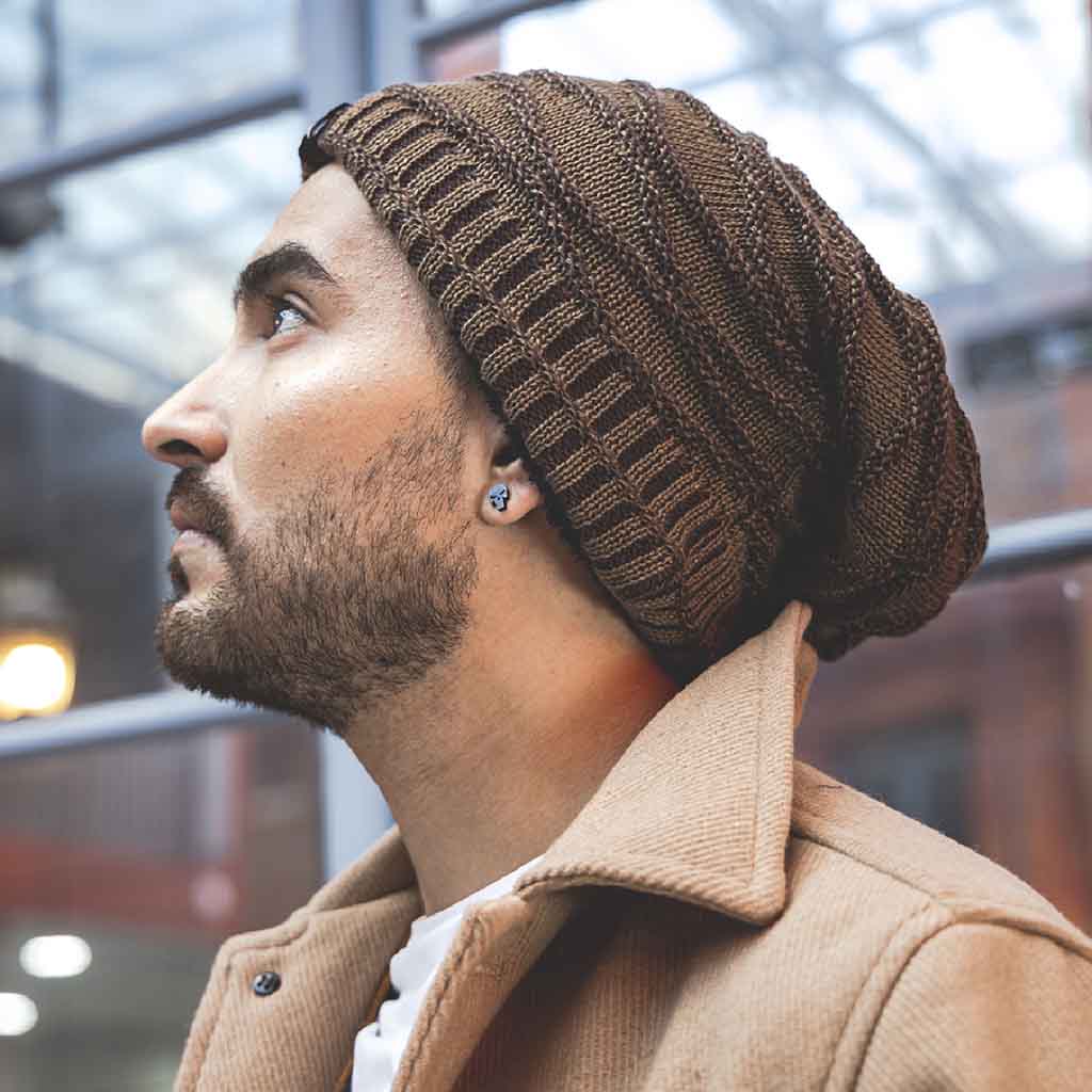 Gorro Tejido en Lana de Relieve con Forro de Polar Café