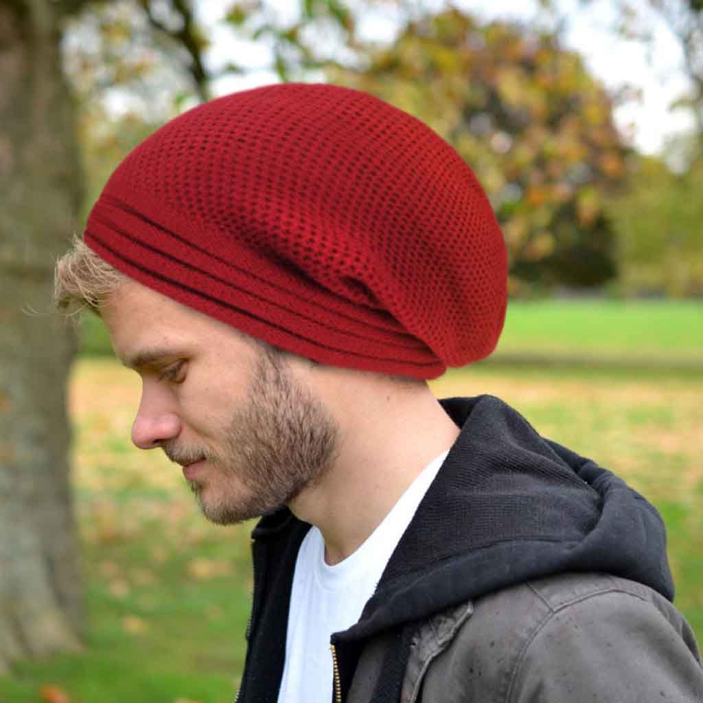 Gorro Diseño con Relieve Color Rojo