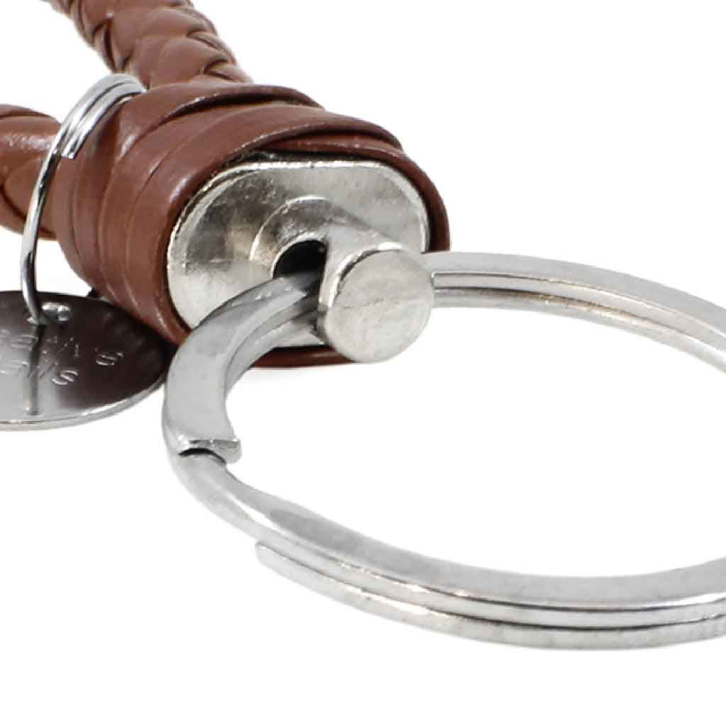 Llavero trenzado en Cuero Color Café