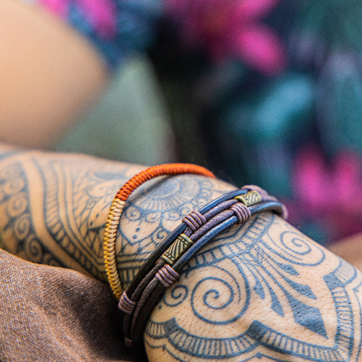 Pack 2 Pulseras Piedras Naturales + Pulsera Roja Budista