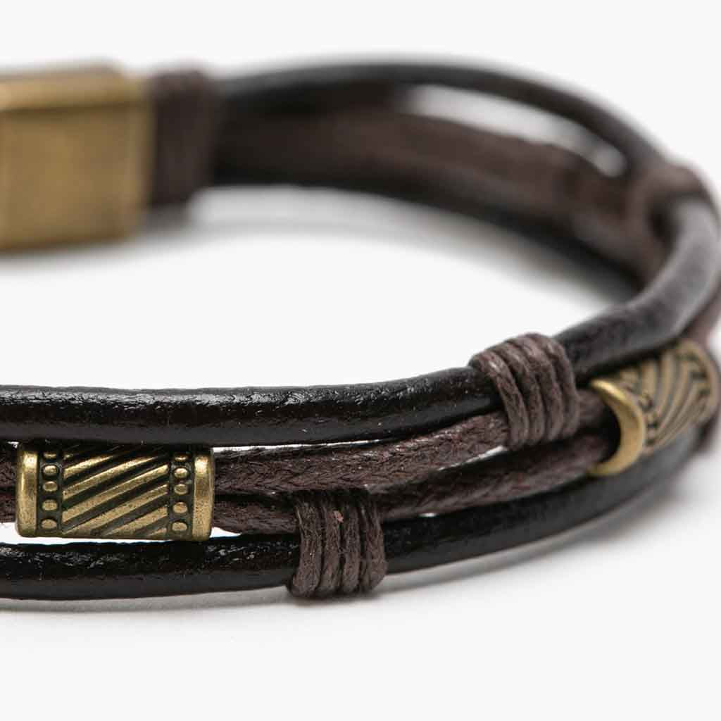 Pulsera De Cuero Modelo Vitange Marron