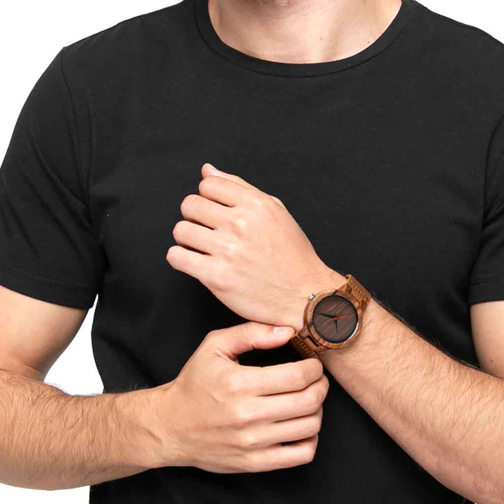 Reloj con Bisel de Madera con Fondo Textura de Árbol