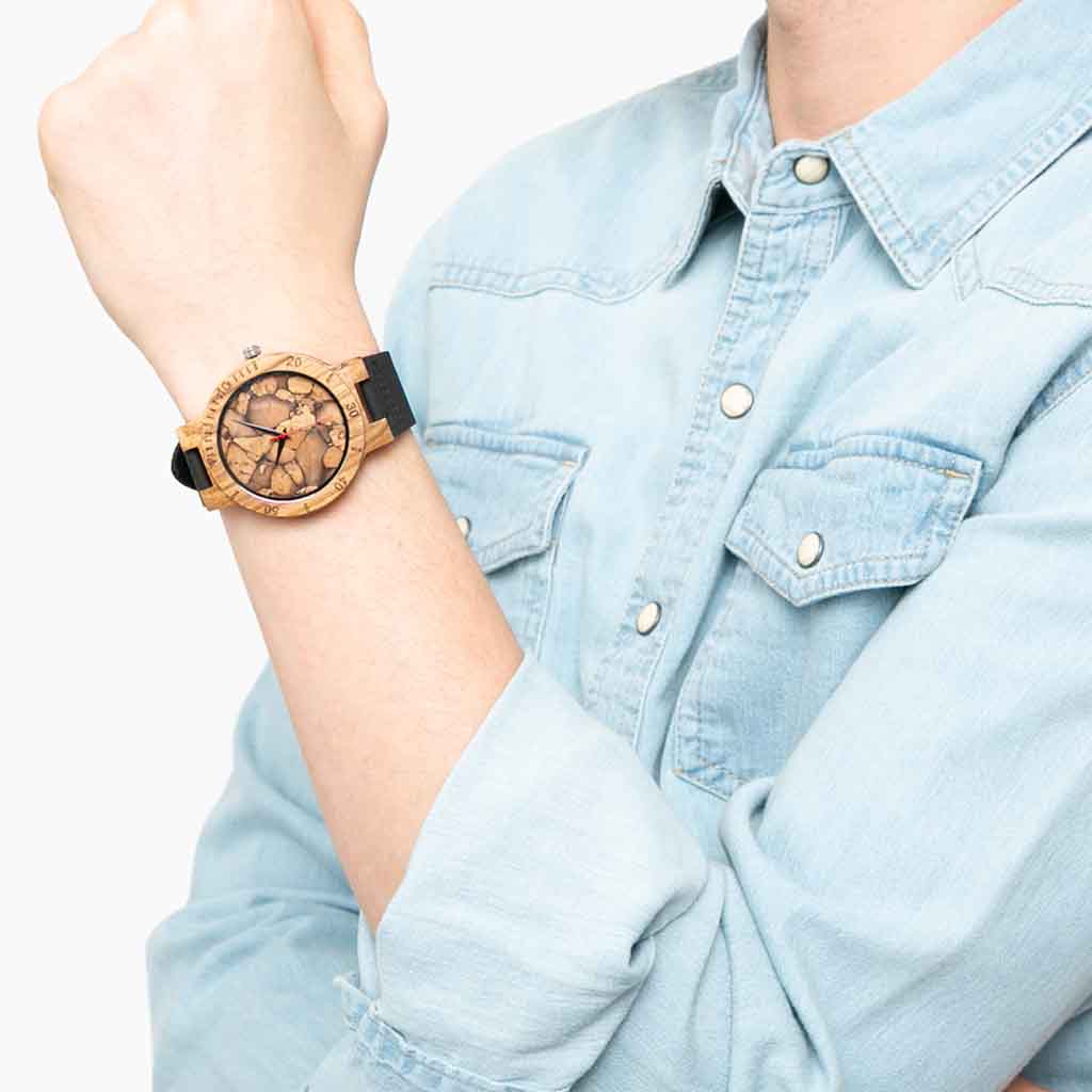 Reloj De Madera Y Corcho Elegante Hombre Moderno 2019