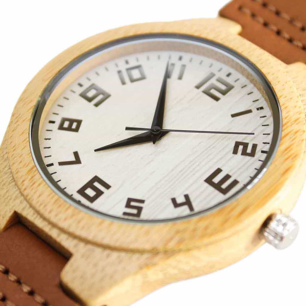Reloj Madera Correa Cuero Café con Marcadores Números